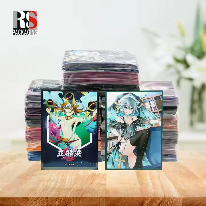 Προσαρμόστε το MTG 67x92mm Cartoon Trading Card Sleeves Protector 30mm πάχος Διαφανές ή προσαρμοσμένο